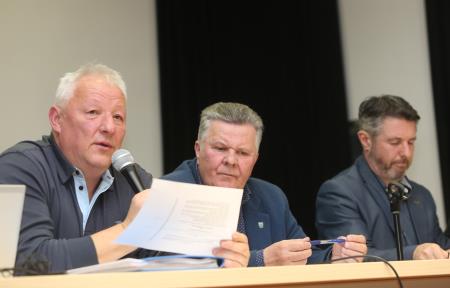 Sestanek s krajani Begunj pri Cerknici v zvezi s kanalizacijo 13 Foto Ljubo Vukelič